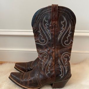 Ariat Heritage  Western Cowgirl Boots